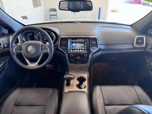 Used 2014 White Jeep Limited image 12