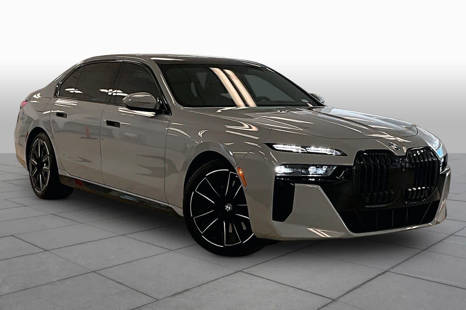 Pre-Owned 2024 BMW 760i 760i XDrive