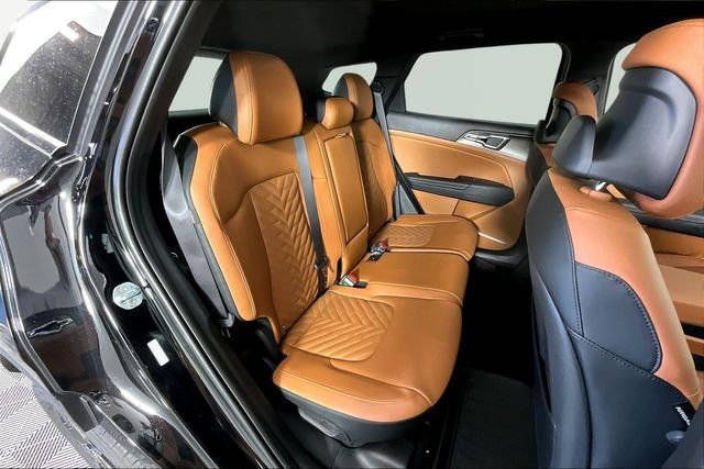 New 2026 Ebony Black Kia X-Line image 10