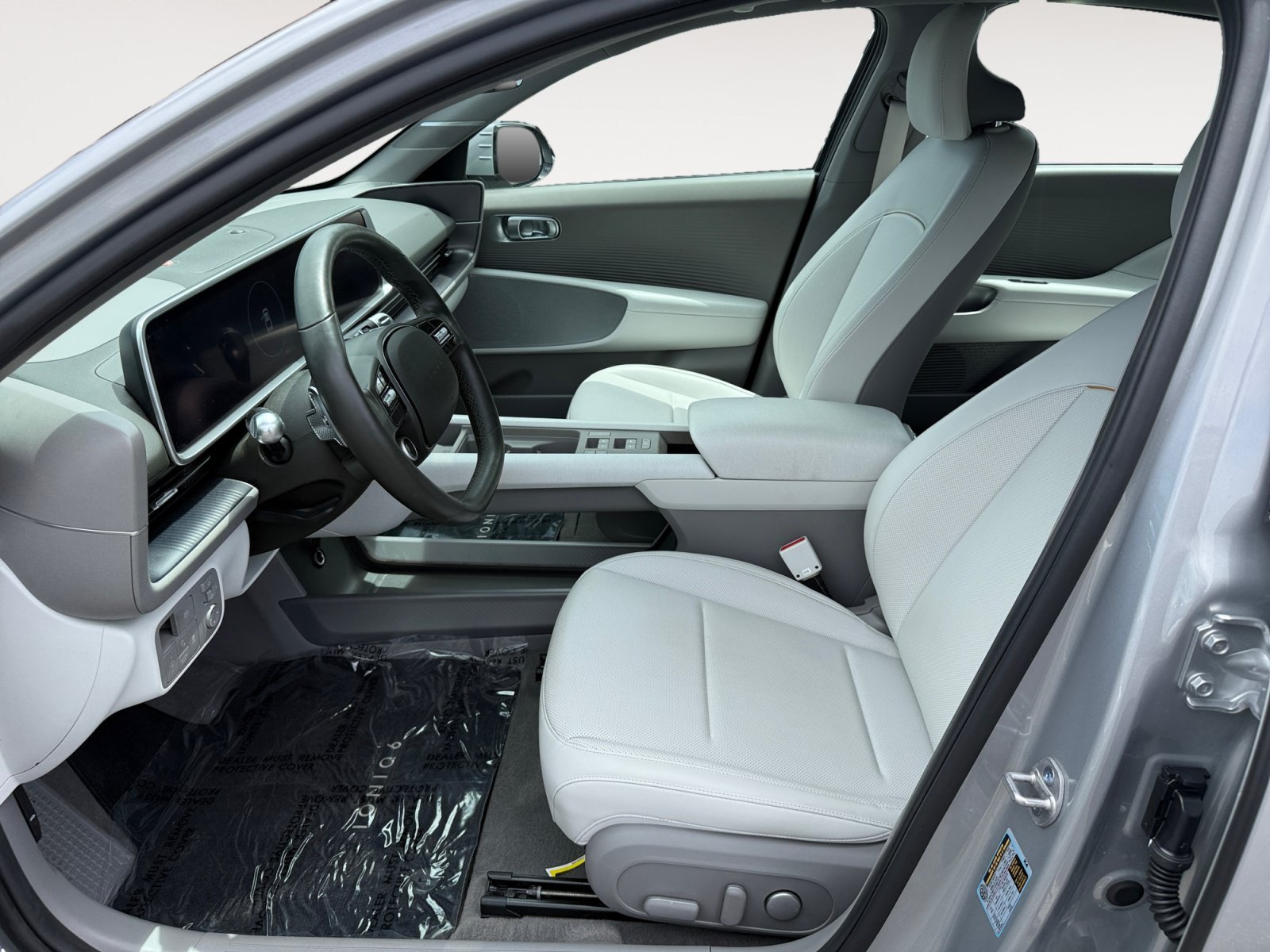 Certified Used 2023 Silver Hyundai Limited image 10