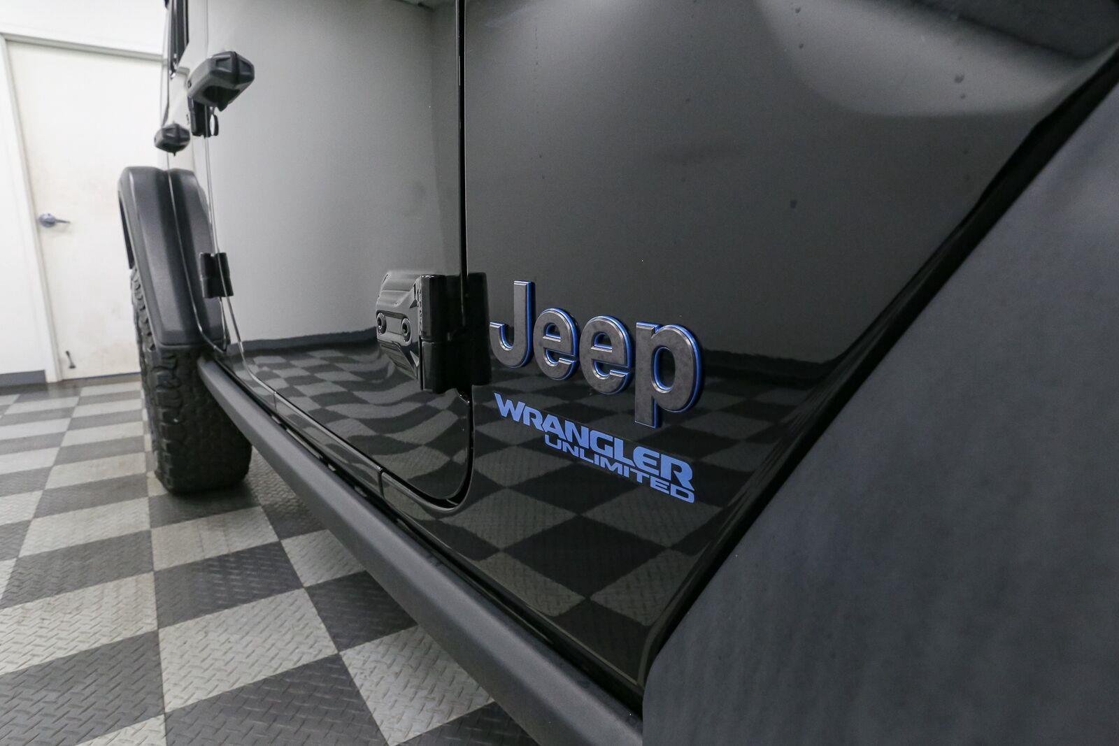 Used 2022 Black Clearcoat Jeep Unlimited Rubicon image 8