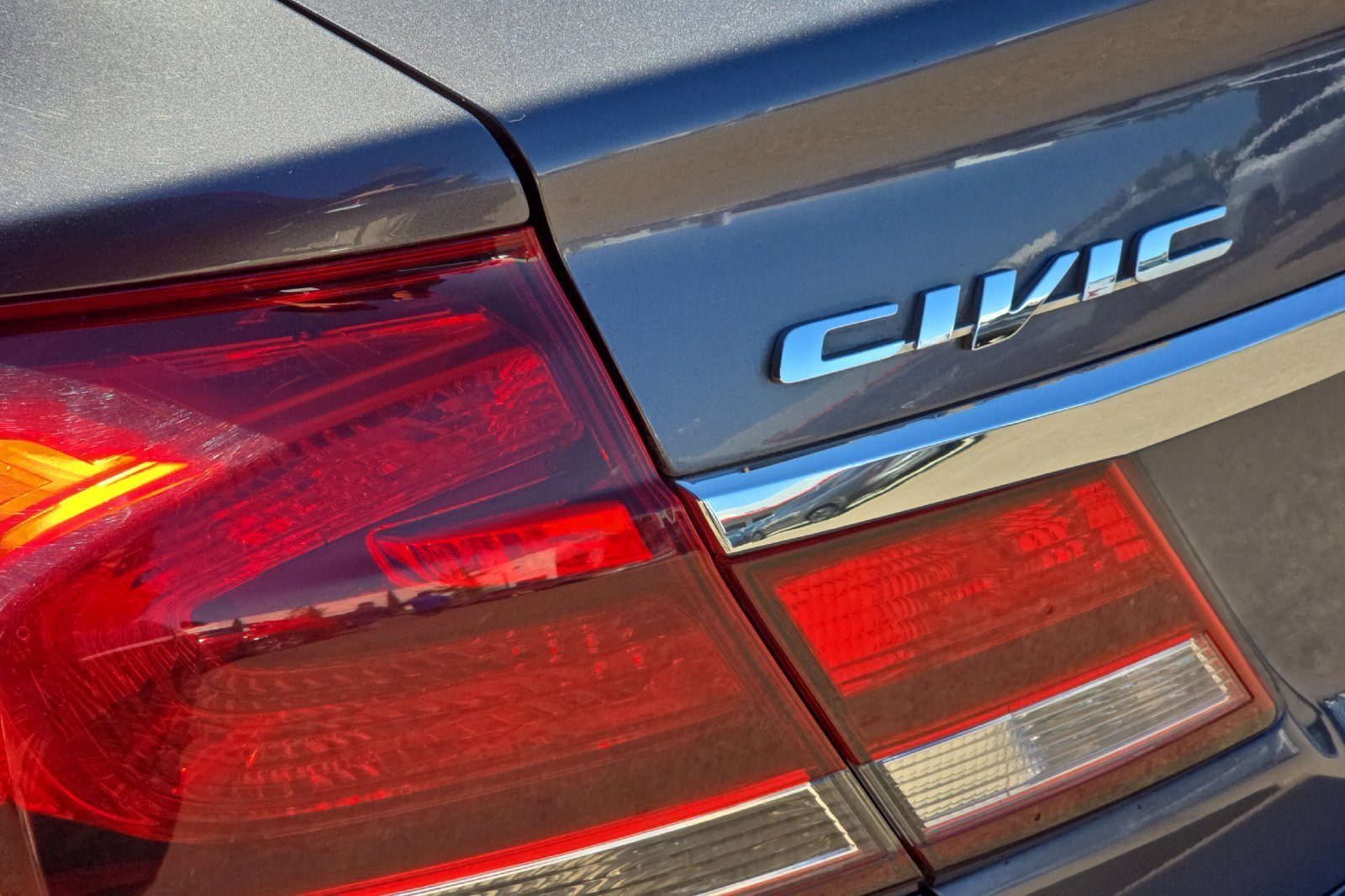 Used 2015 Gray Honda EX-L image 24