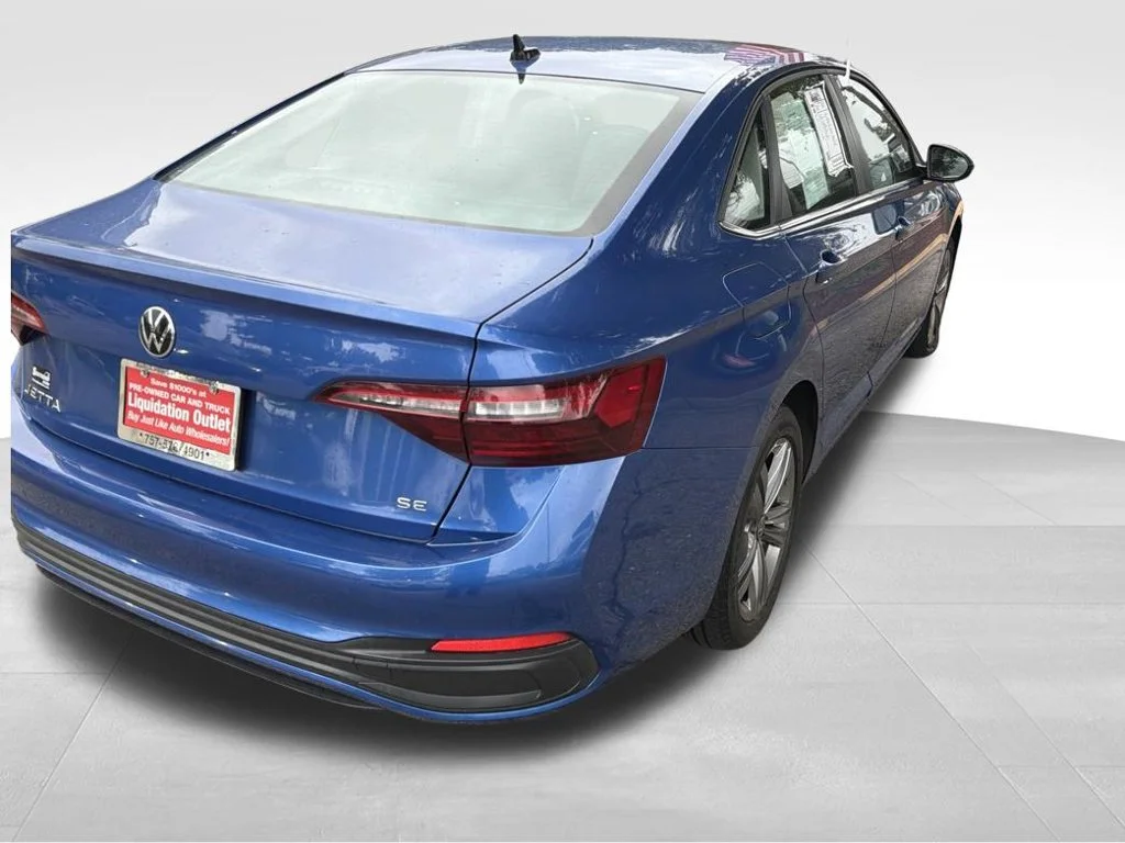 Used 2024 Silver Volkswagen 1.5T SE image 7