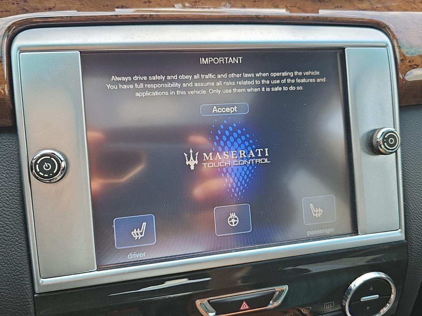 Used 2014 Grigio Metallo Maserati S Q4 image 17