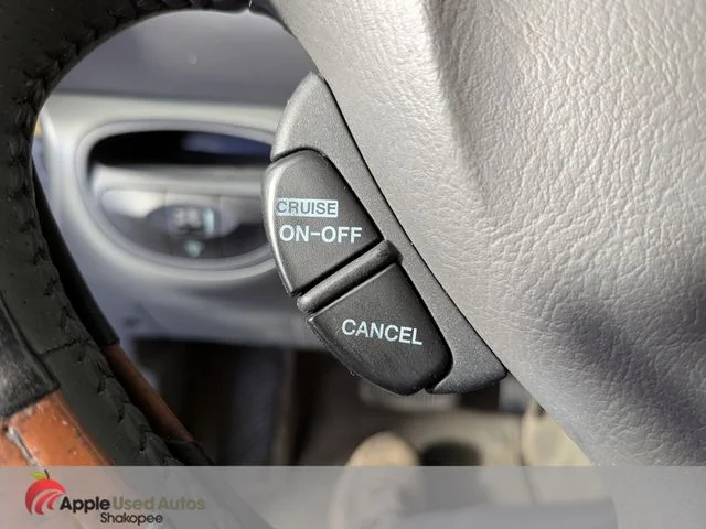 Used 2004 Silver Hyundai GLS image 22