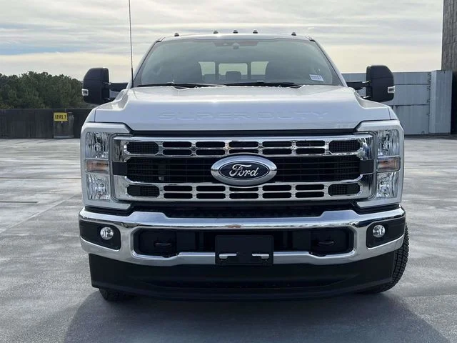 New 2026 Oxford White Ford F-350® XL image 8