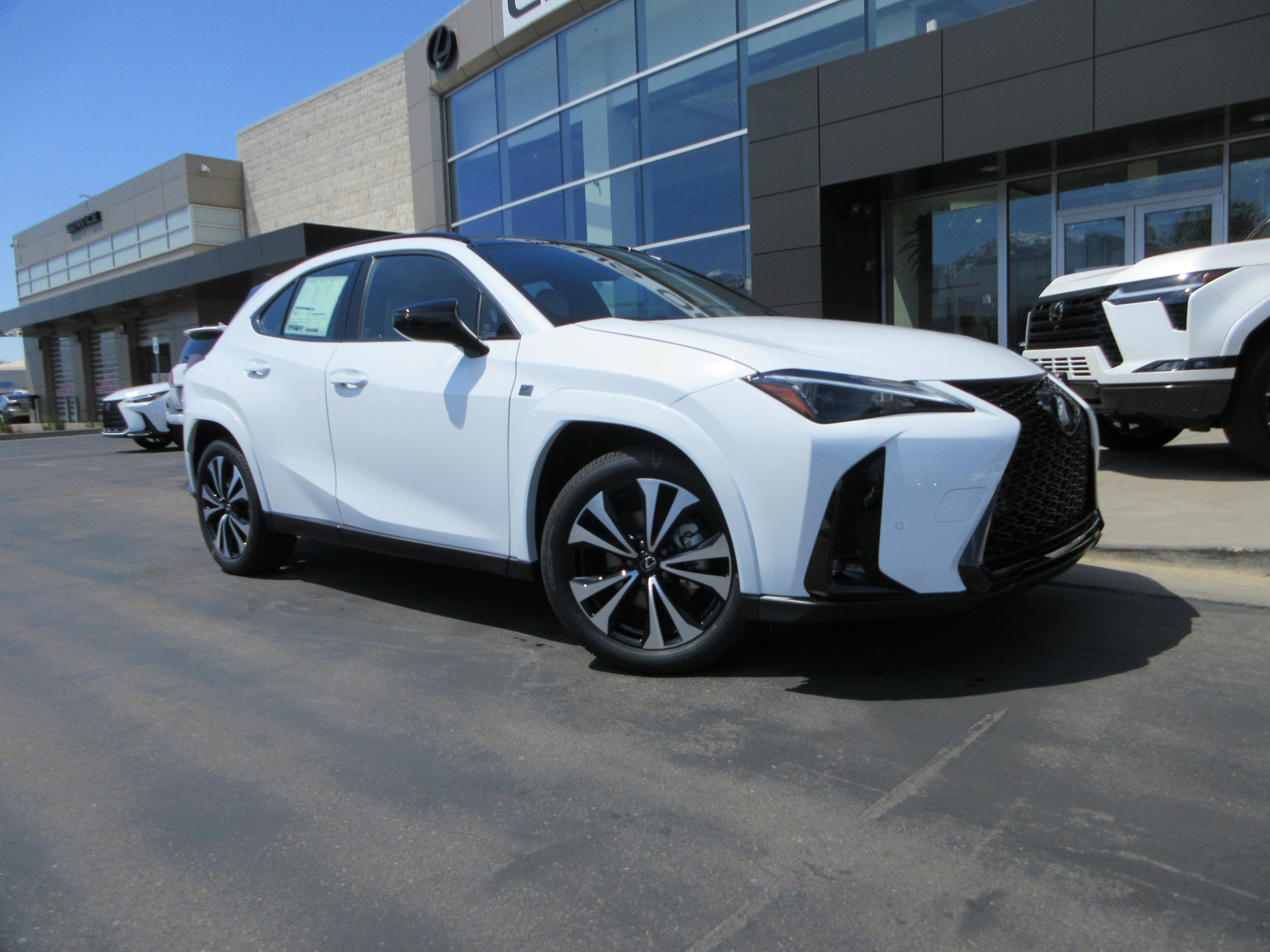 New 2026 Ultra White with Obsidian roof Lexus F SPORT DESIGN AWD image 14