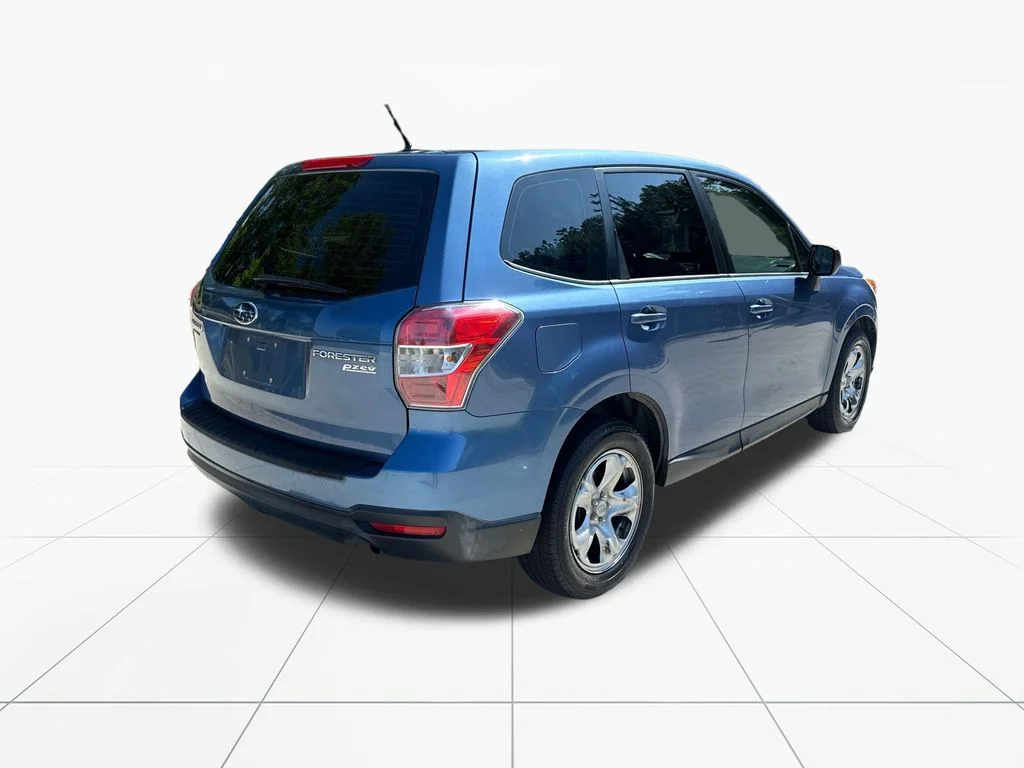 Used 2015 Quartz Blue Subaru 2.5i image 8