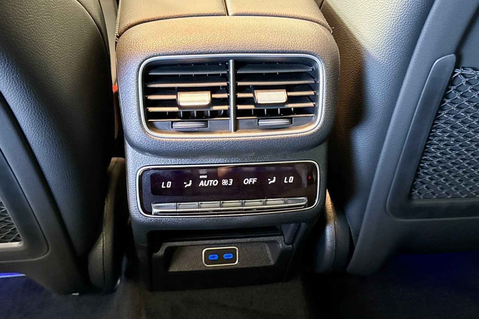 New 2026 Selenite Grey Metallic Mercedes-Benz GLS 450 image 23