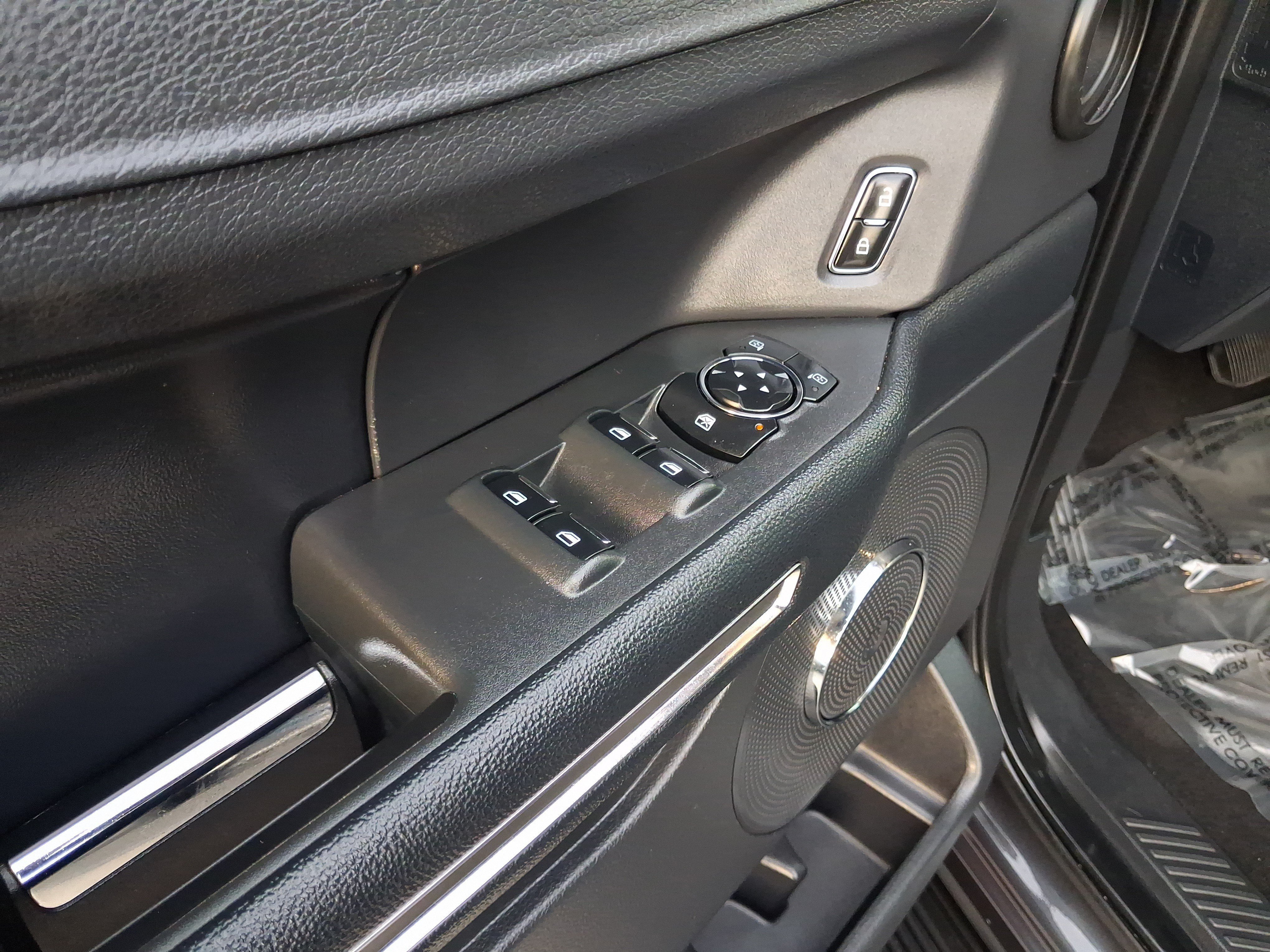 Used 2024 Gray Ford XLT image 16
