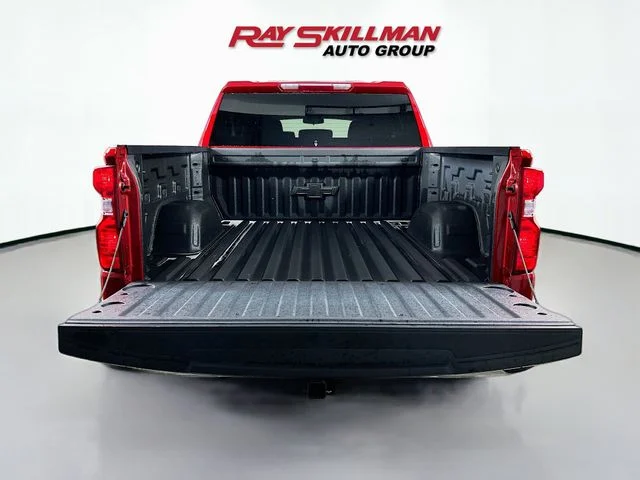 Used 2024 Red Chevrolet LT image 26