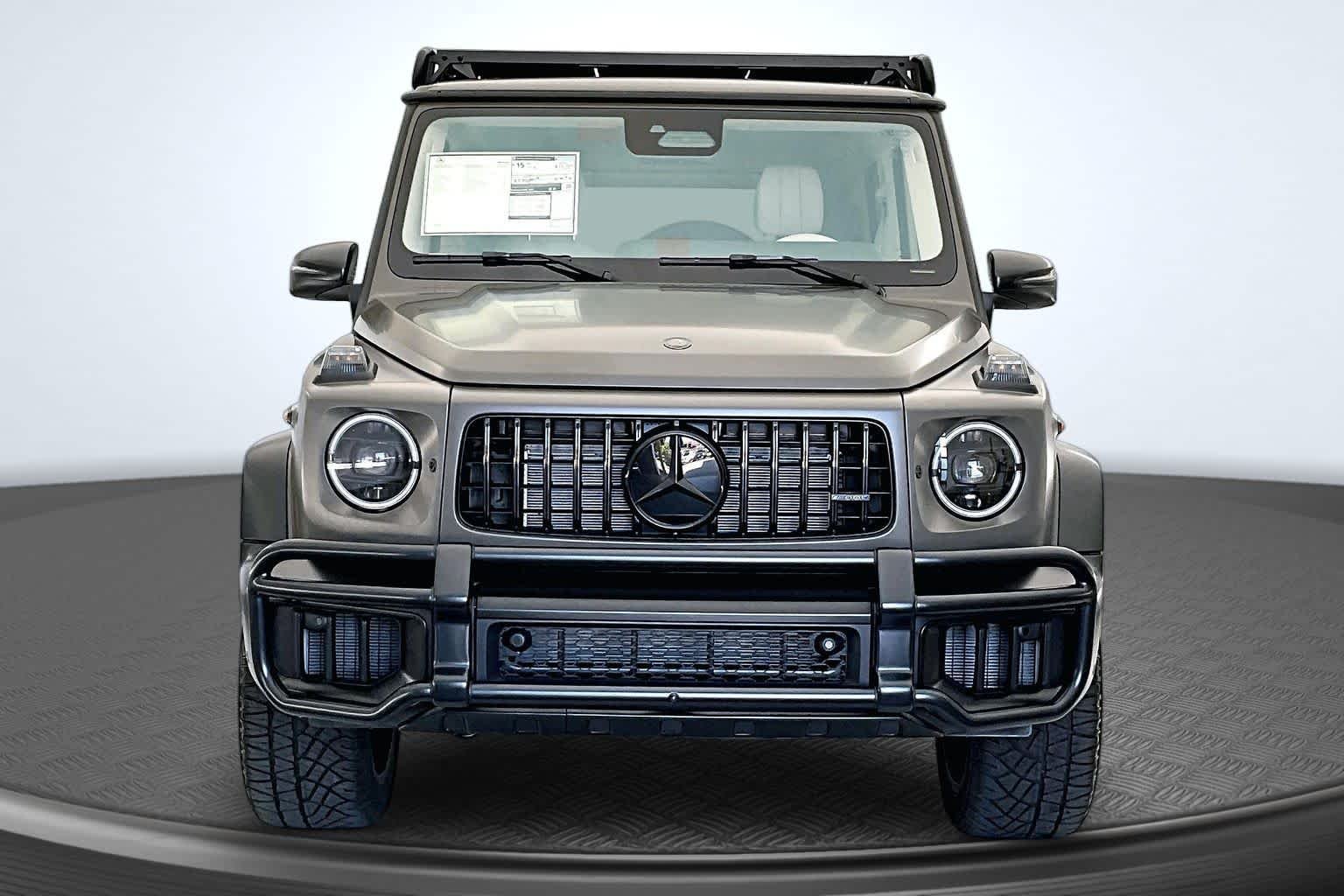 New 2027 MANUFAKTUR Dark Olive Green Magno Mercedes-Benz AMG® G 63 SUV image 6