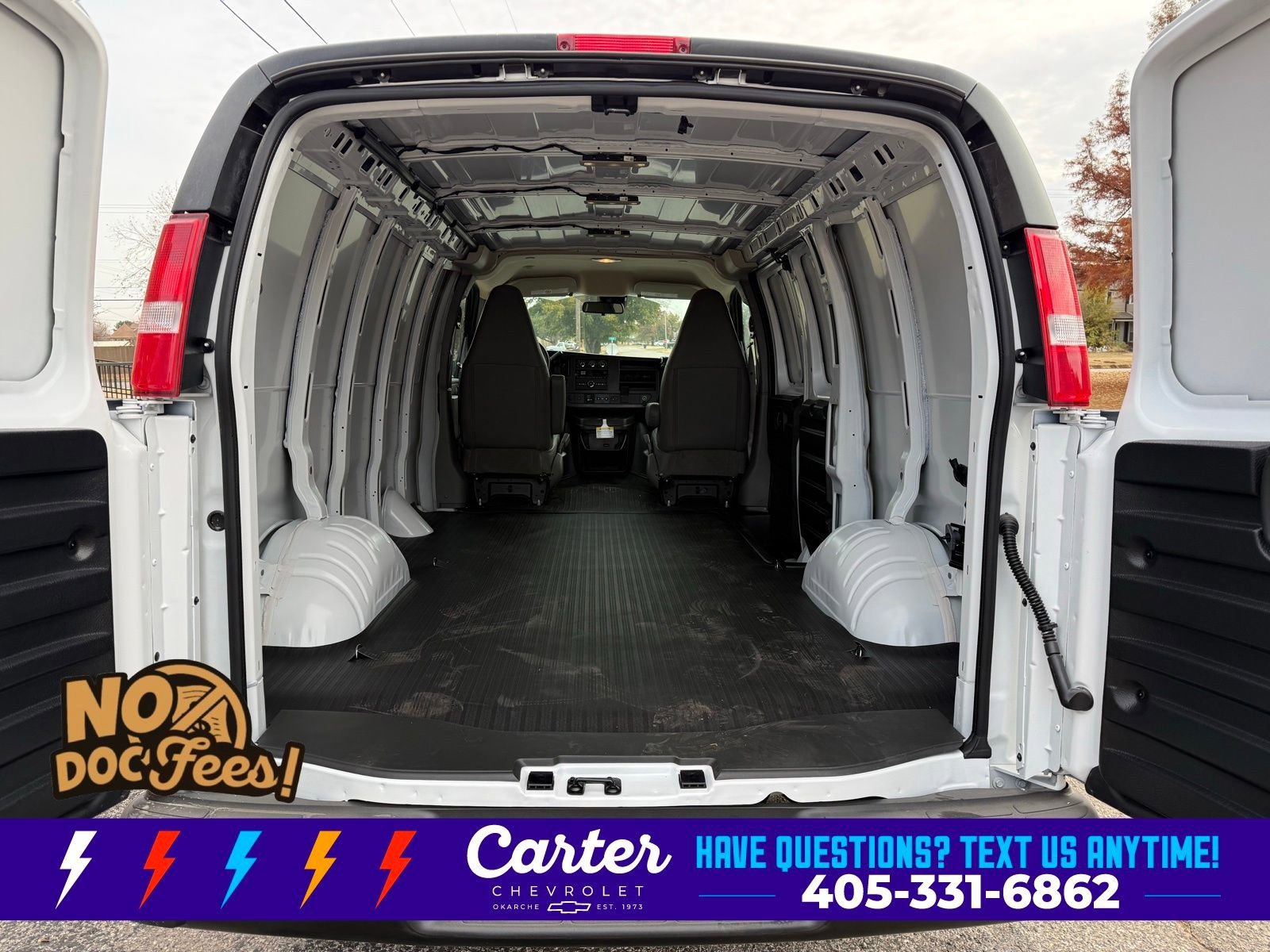 2025 Chevrolet Express Cargo Work Van - Photo 27