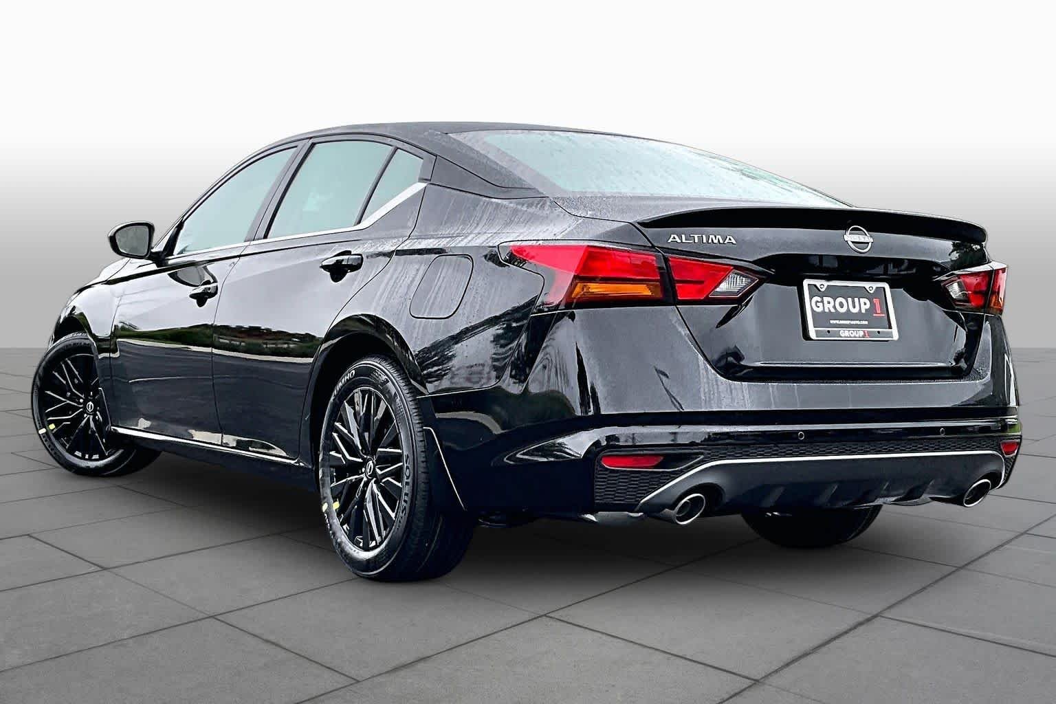 New 2026 Super Black Nissan SV image 12