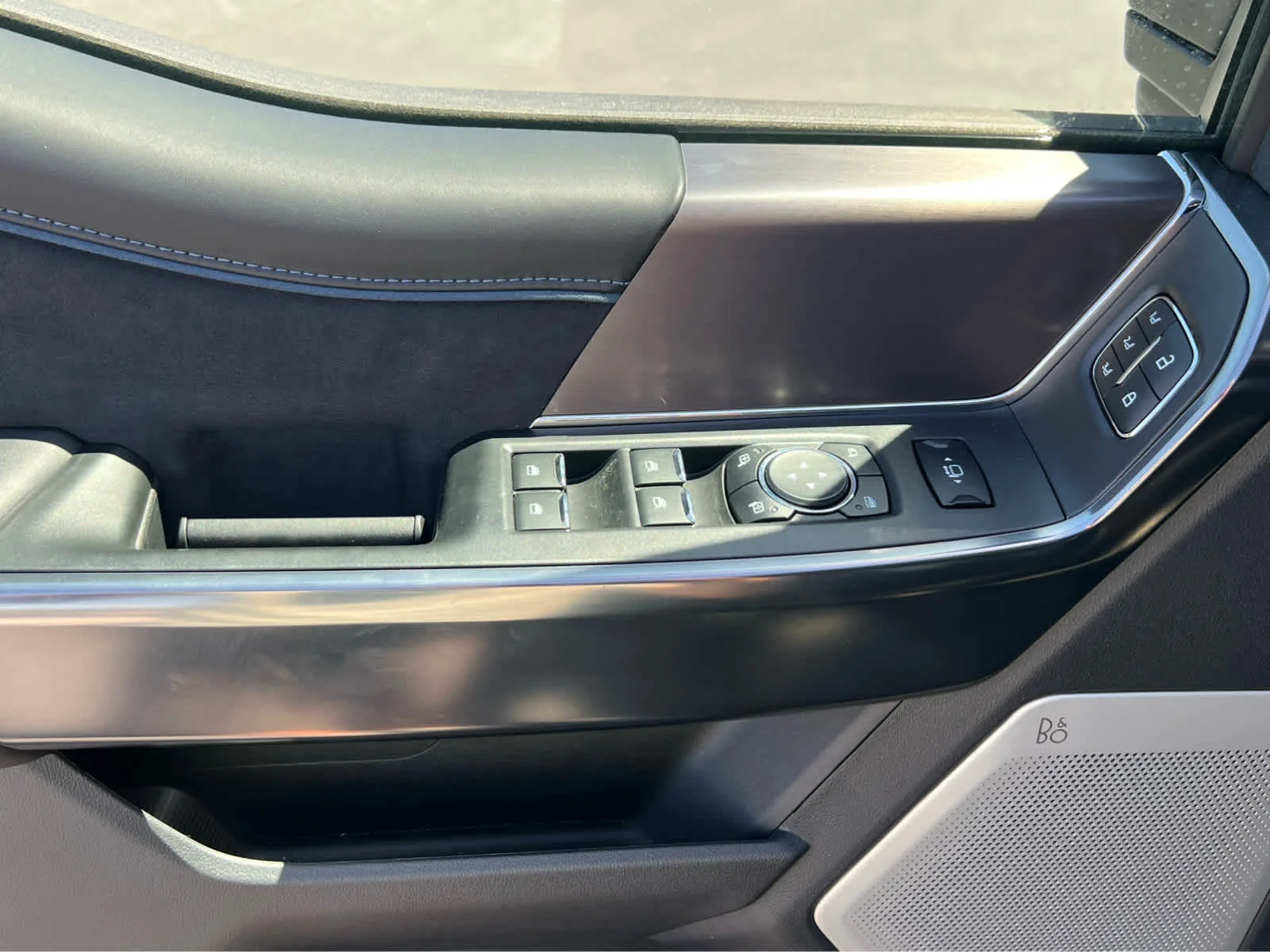 New 2026 Agate Black Metallic Ford F-350® Platinum® image 31