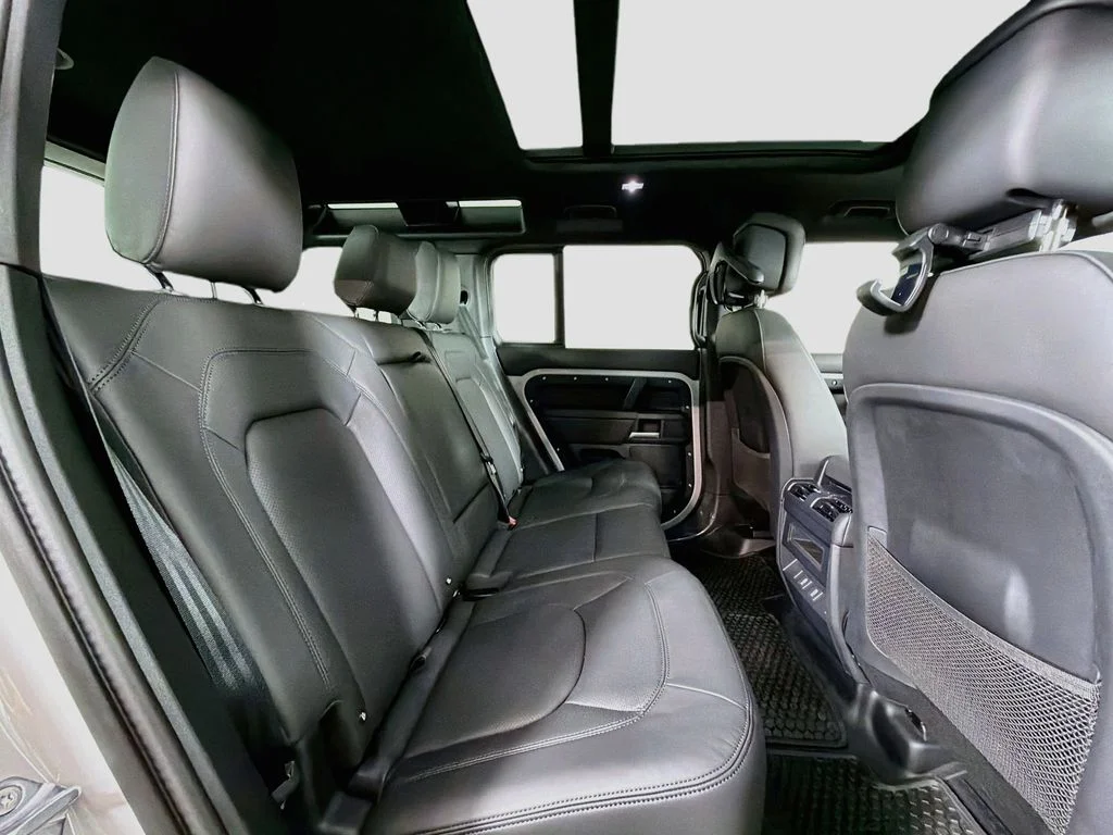New 2026 Borasco Grey Land Rover X-Dynamic SE image 29