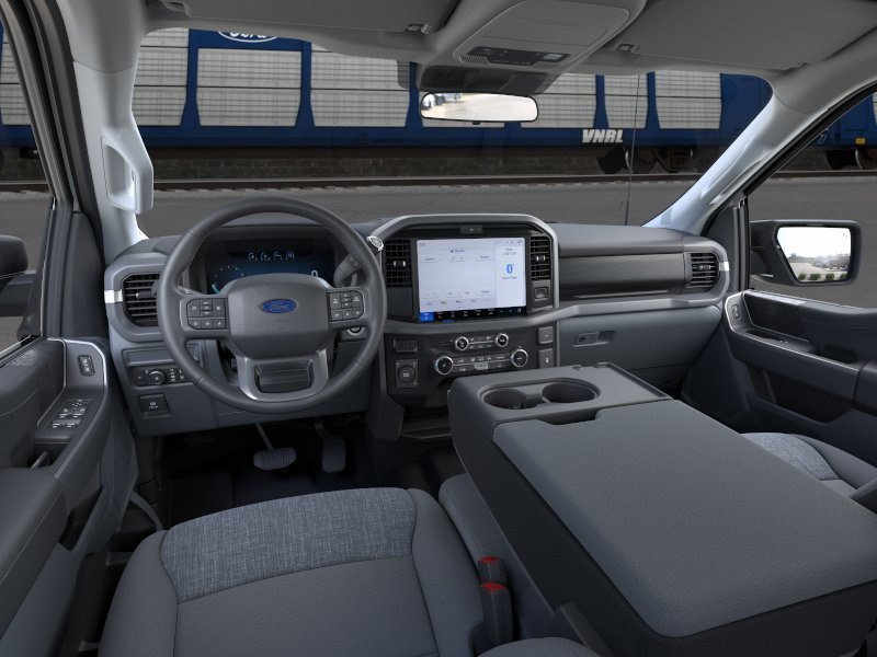 New 2026 Oxford White Ford XLT image 10