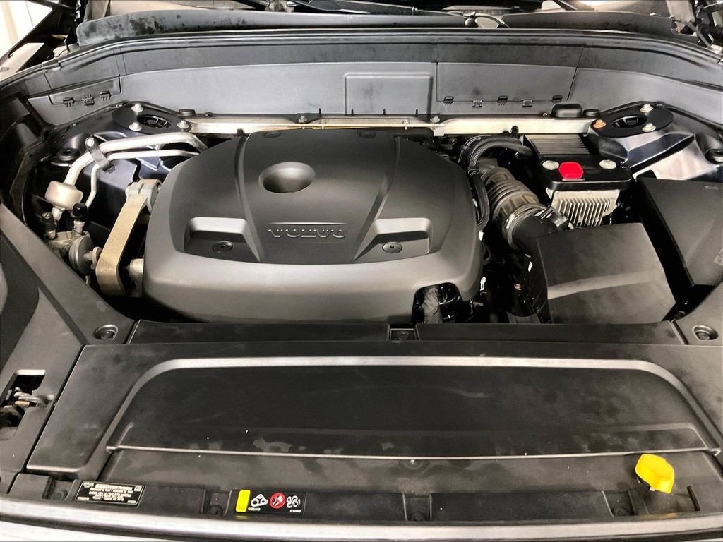 Used 2019 Blue Volvo T6 Inscription image 35