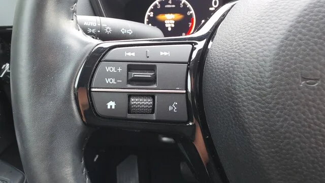 Used 2024 Platinum White Honda EX-L image 19