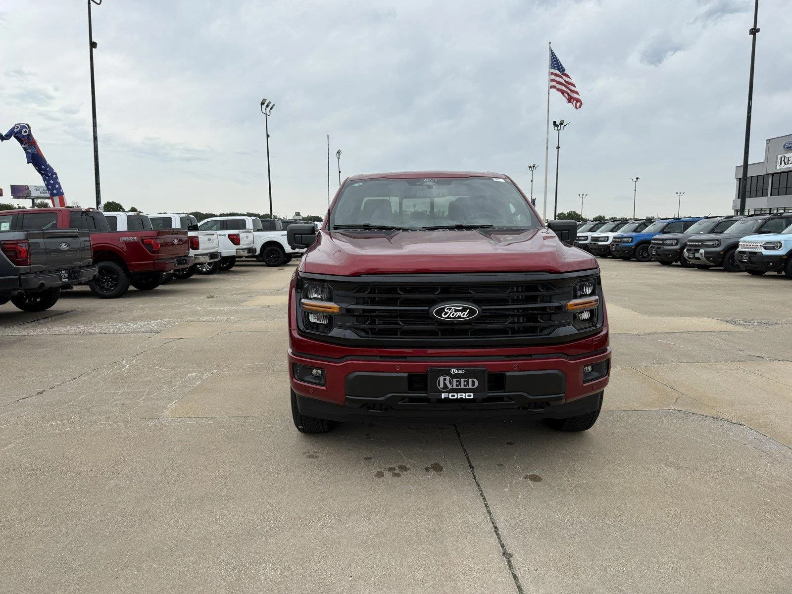 New 2026 Ruby Red Metallic Tinted Clearcoat Ford XLT image 3