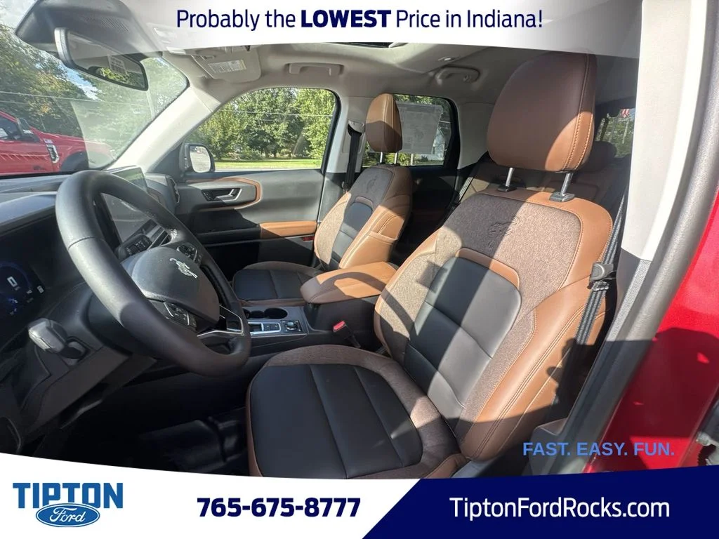 New 2025 Ruby Red Metallic Tinted Clearcoat Ford Outer Banks® image 14