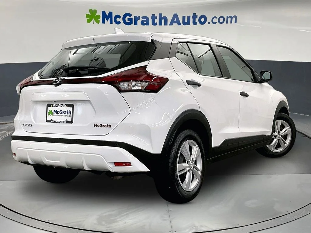 Used 2024 White Nissan S image 16