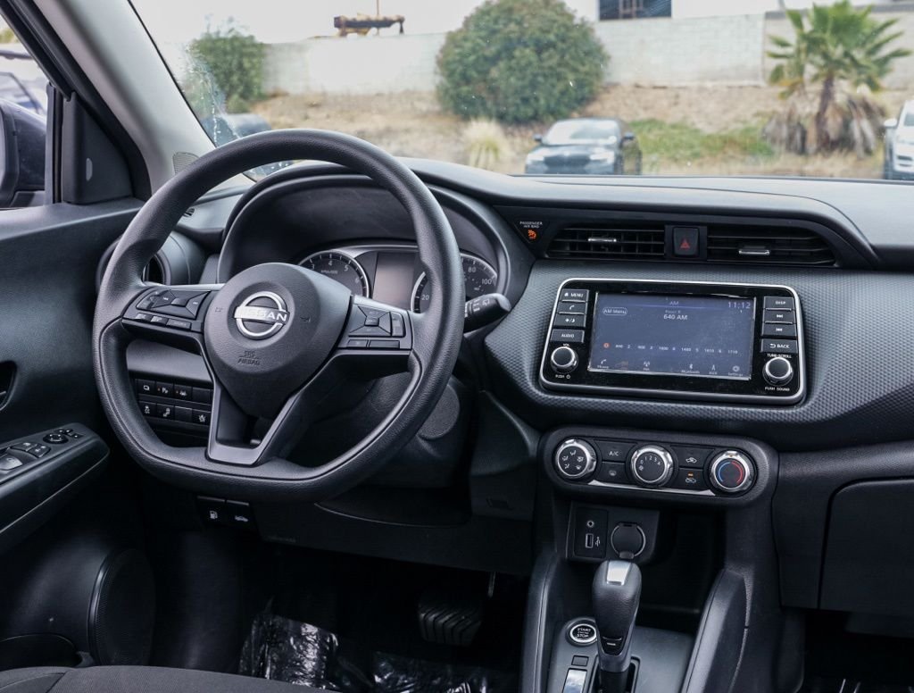 Used 2024 Gray Nissan S image 21