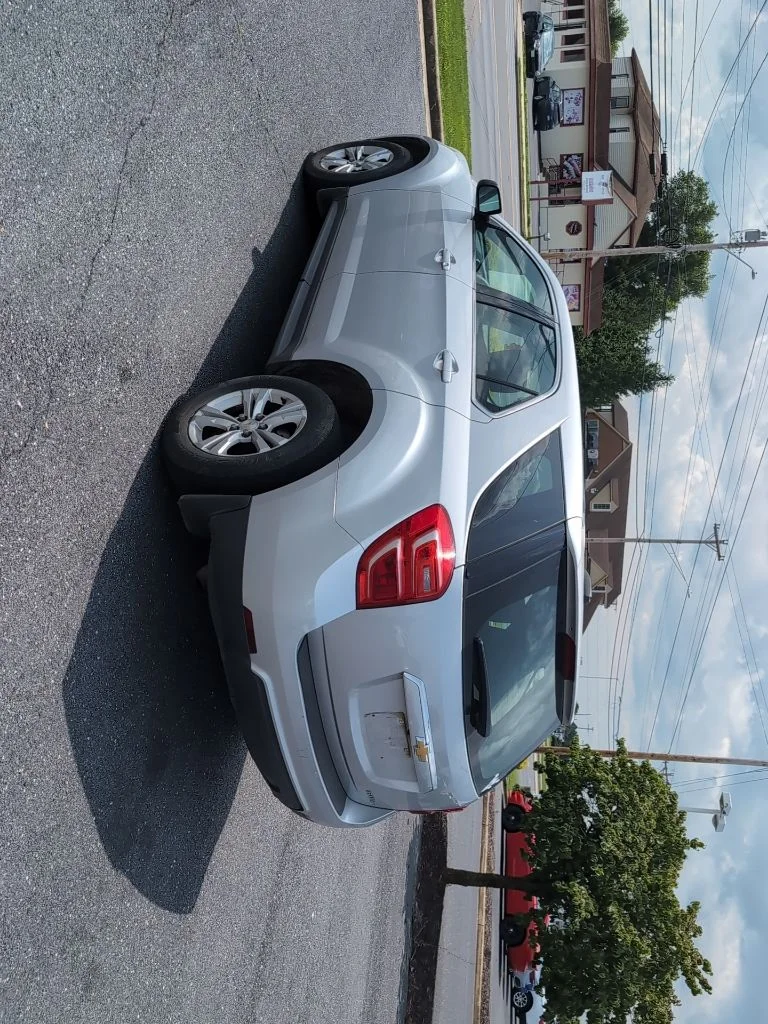 Used 2016 Silver Chevrolet LS image 7
