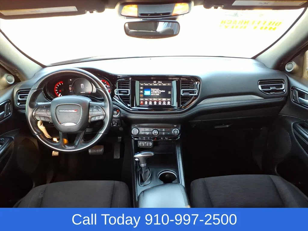 Used 2023 Black Dodge SXT Launch Edition RWD image 13