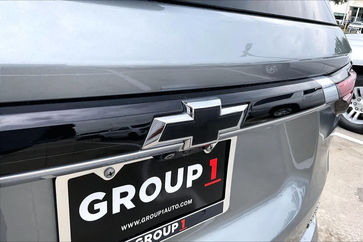 Used 2023 Sterling Gray Metallic Chevrolet Premier image 10