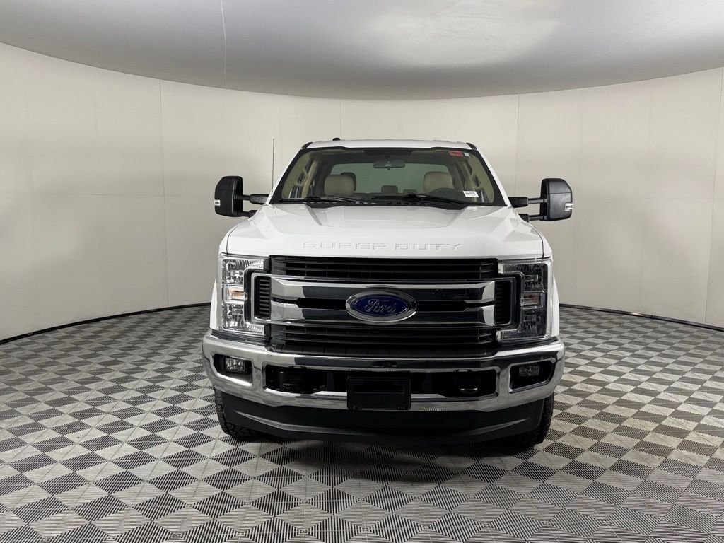 Used 2018 White Ford XLT image 5