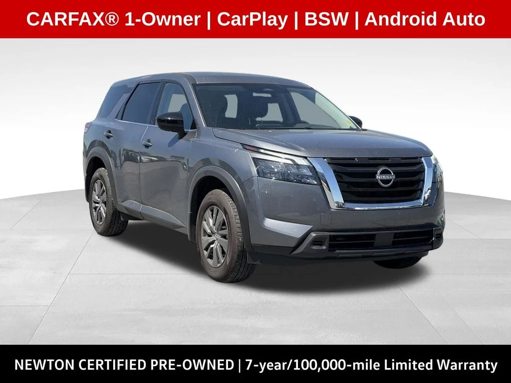 2025 Nissan Pathfinder S 2WD's photo