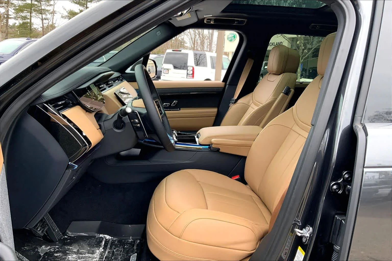 2026 Land Rover Range Rover Sport SE - Photo 13