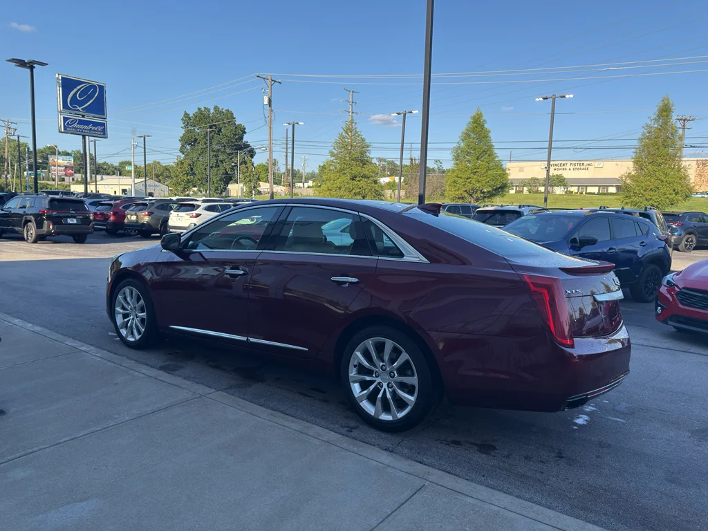 Used 2017 Red Passion Tintcoat Cadillac Luxury image 5
