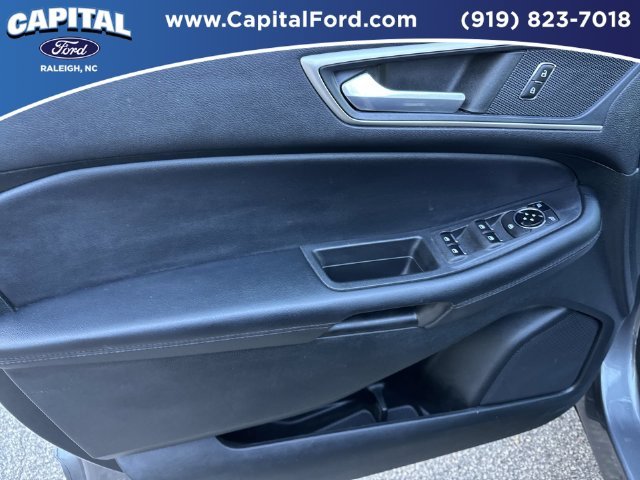 Used 2023 Gray Ford SEL image 20