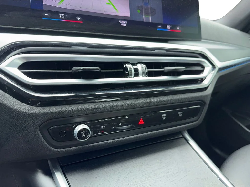 Used 2024 Gray BMW 330i image 26
