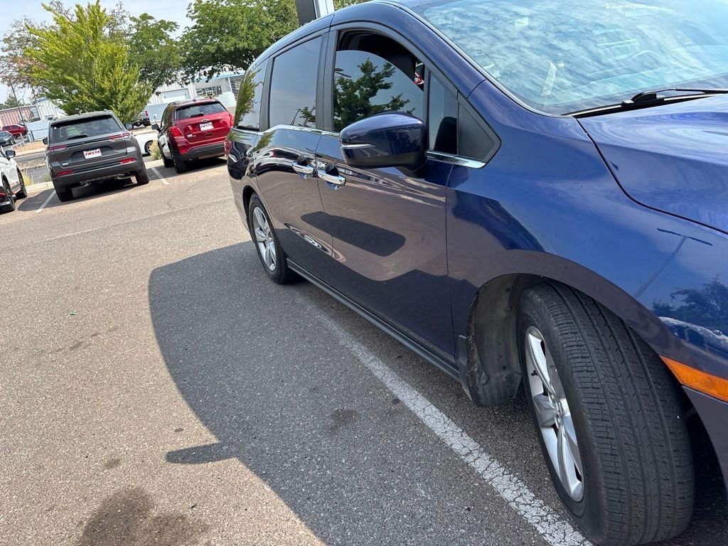 Used 2019  Honda EX image 9