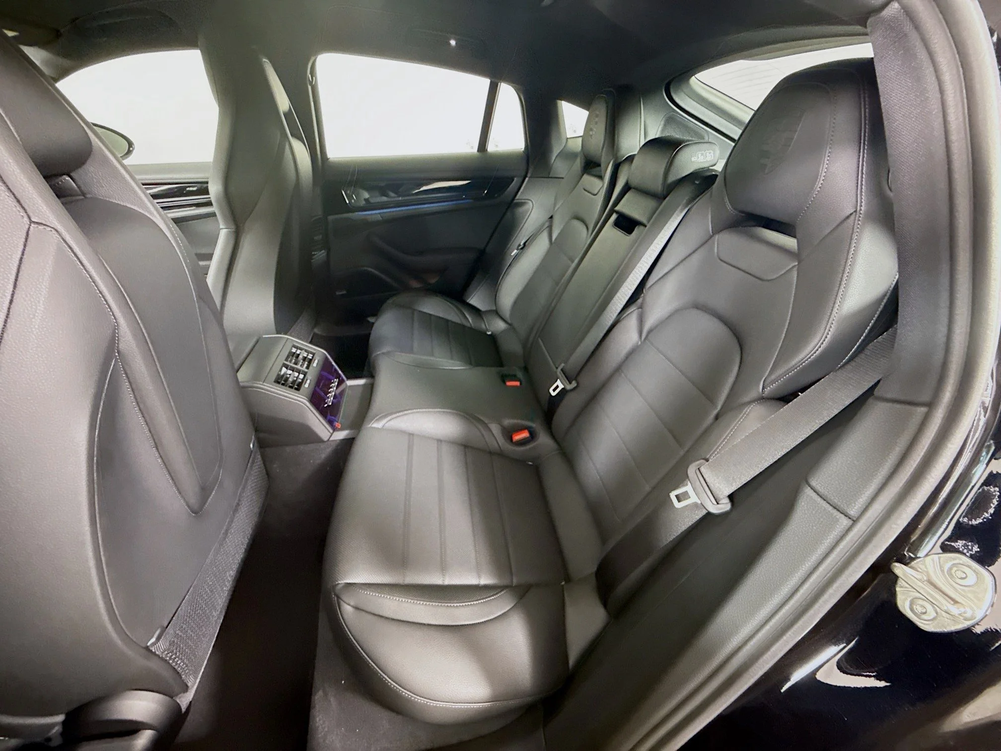 2025 Porsche Panamera Base - Photo 16