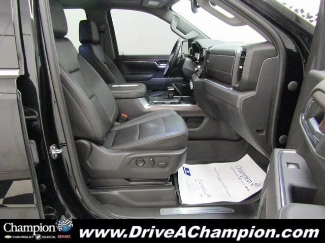 Used 2022 Onyx Black GMC SLT image 49