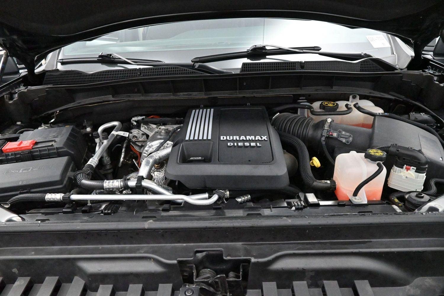 Used 2023 Onyx Black GMC AT4 image 39