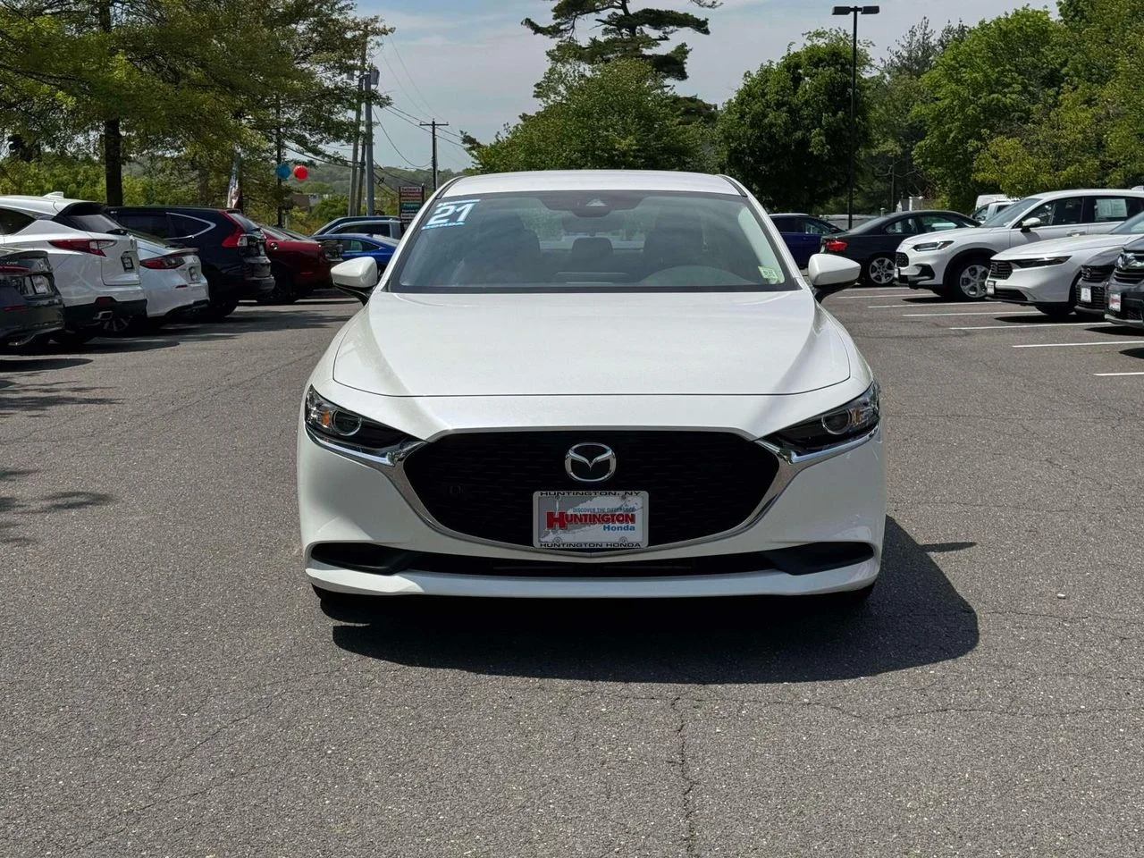 Used 2021 Snowflake White Pearl Mica Mazda Select image 2