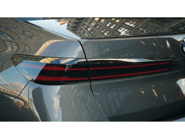 New 2027 Dravit Grey Metallic BMW  image 8