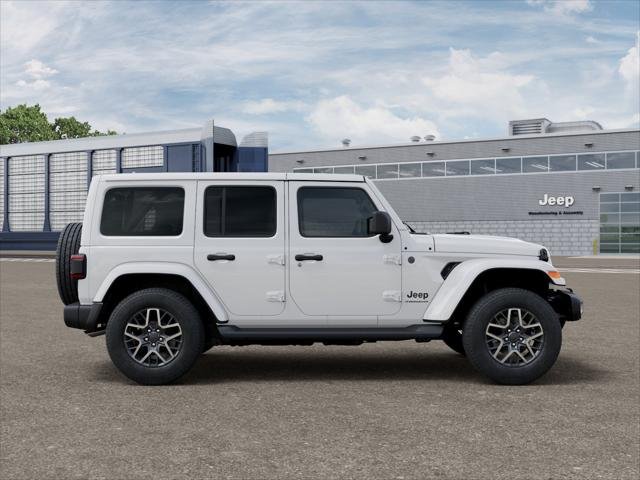 New 2026 Bright White Clear-Coat Exterior Paint Jeep 4-Door Sahara 4x4 image 24