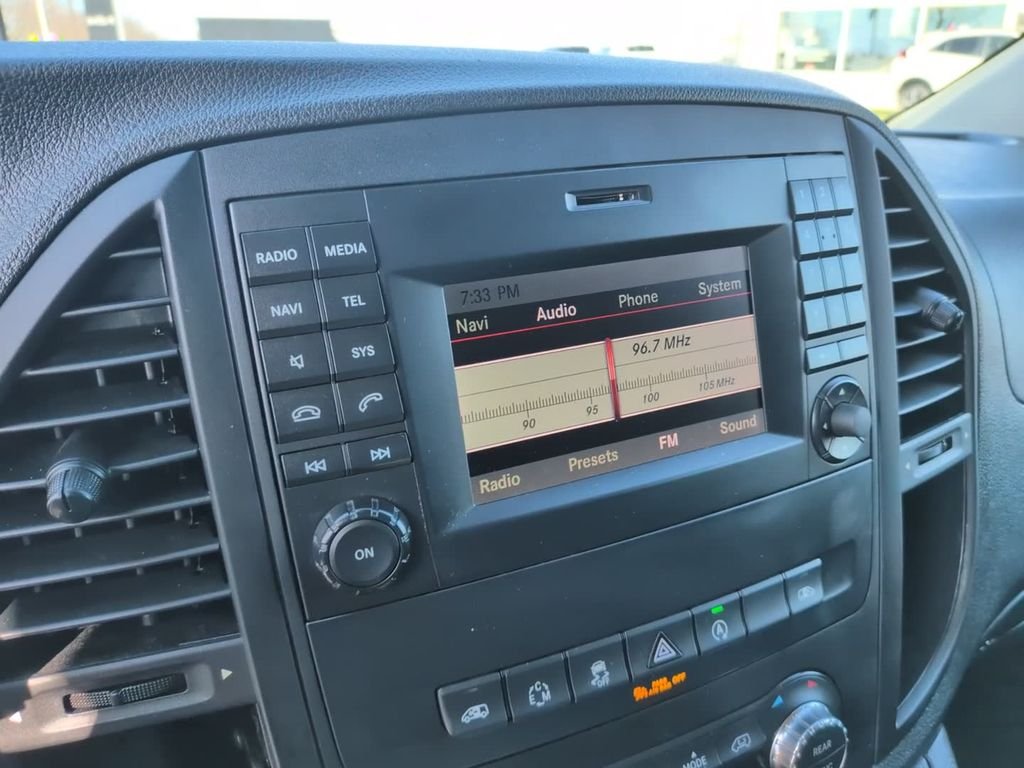 Used 2017  Mercedes-Benz Passenger image 21