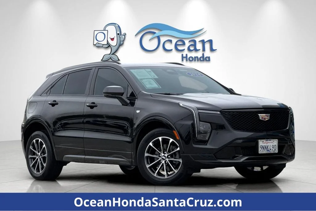 2024 Cadillac XT4 Sport's photo