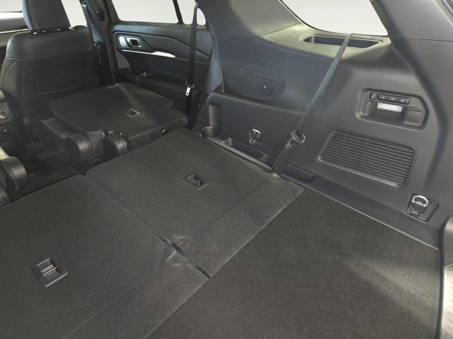 New 2026 Marsh Gray Ford Tremor® image 91