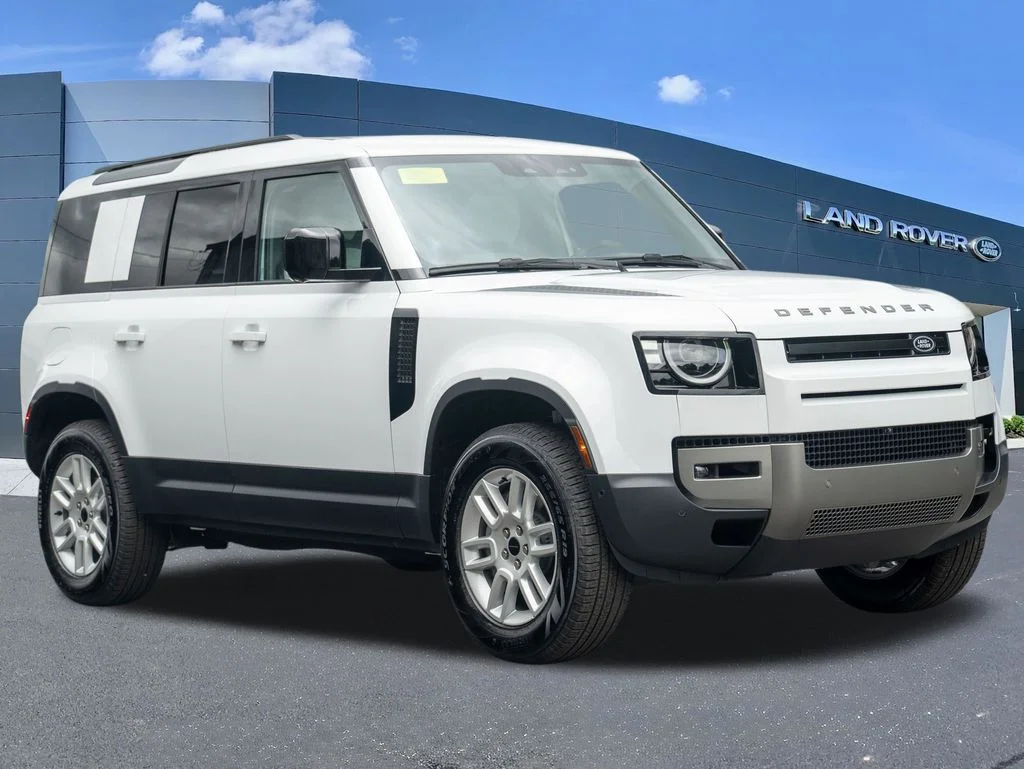 New 2026 White Land Rover S image 3