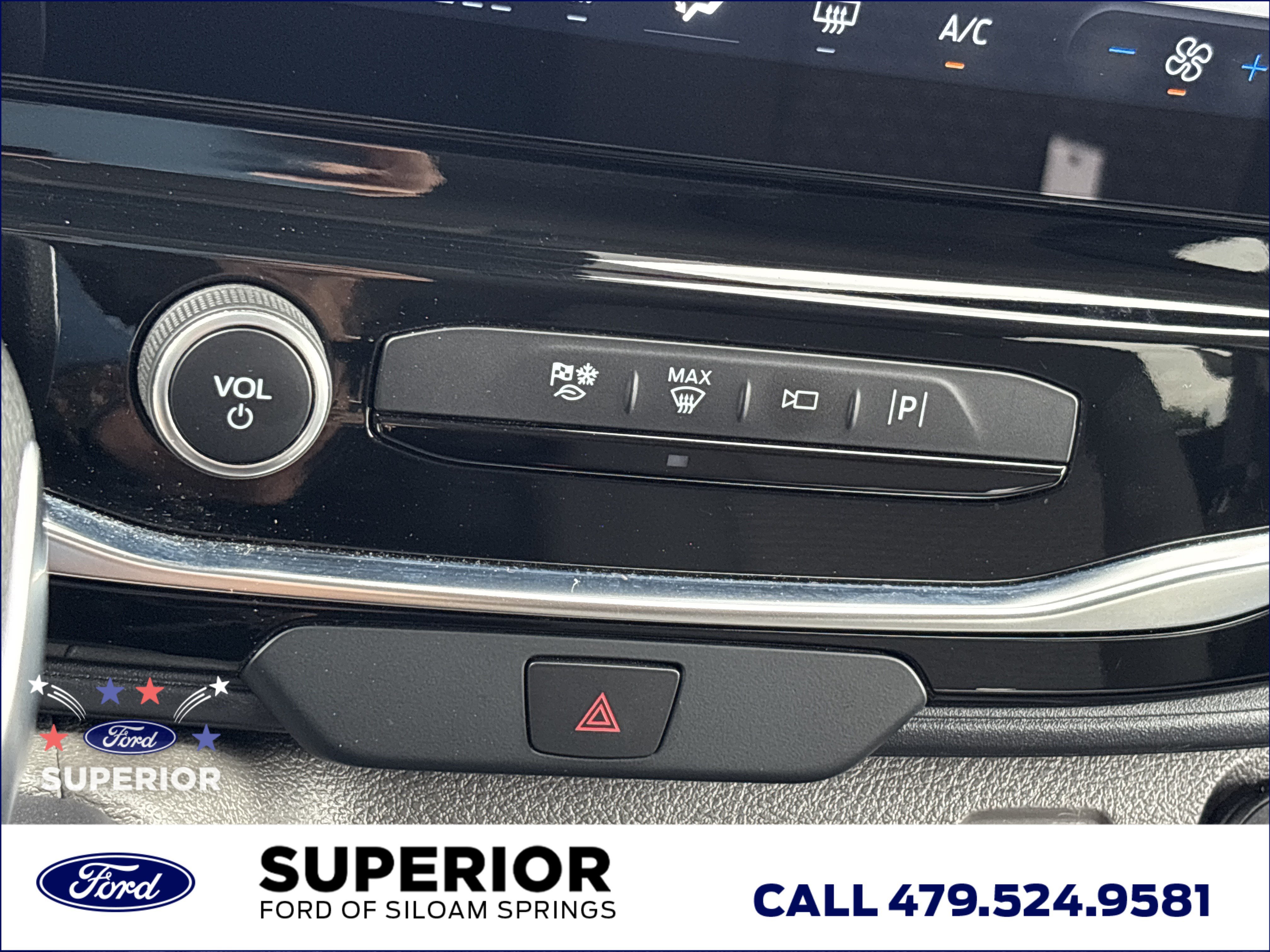 Used 2023  Ford XLT image 33