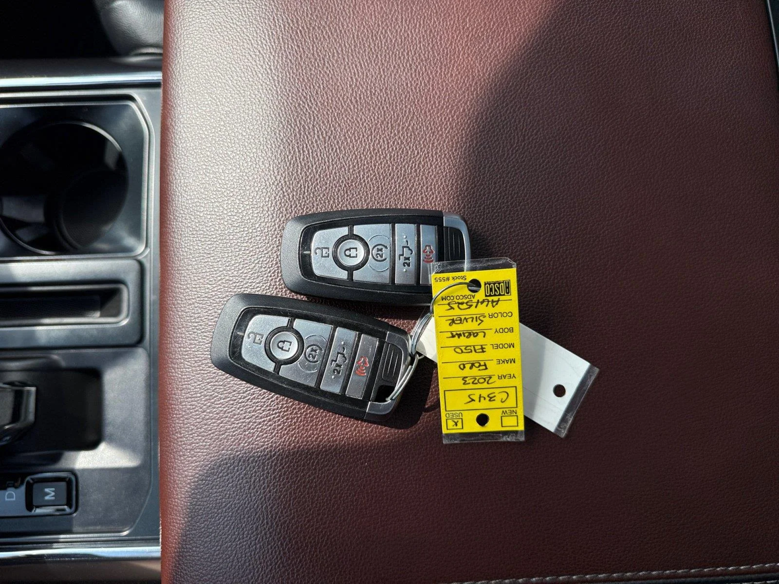 Used 2023 Iconic Silver Ford LARIAT image 32