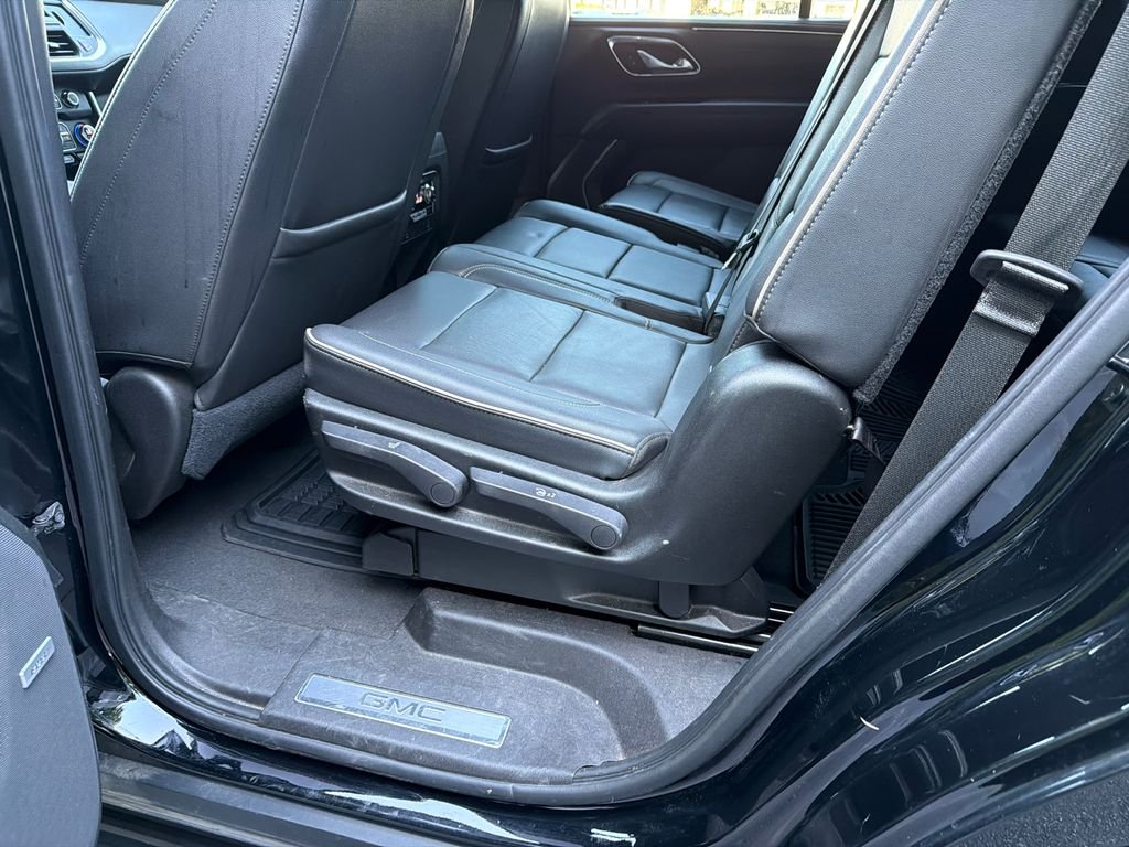 2021 GMC Yukon SLT - Photo 21
